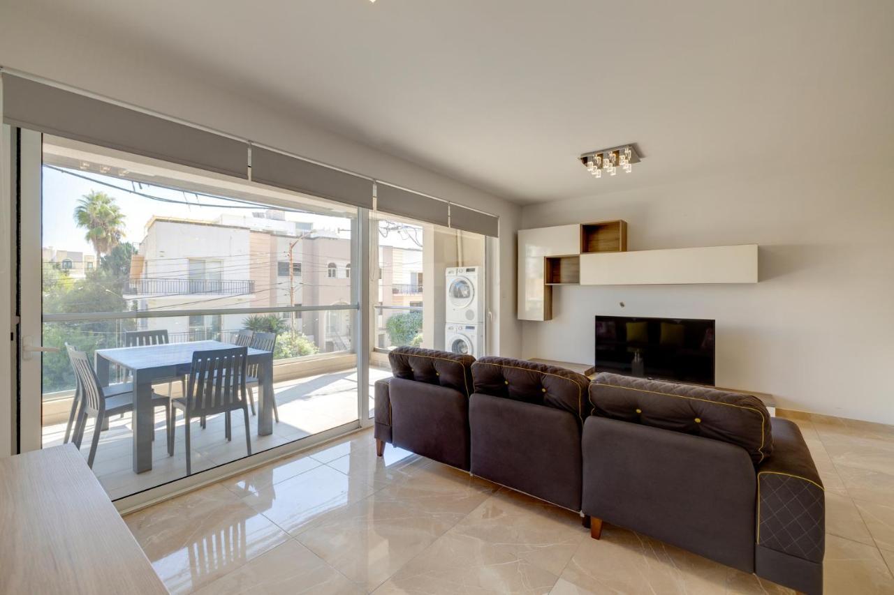 Marvellous 3Br Apartment In Central St Julians St. Julian's Exterior foto