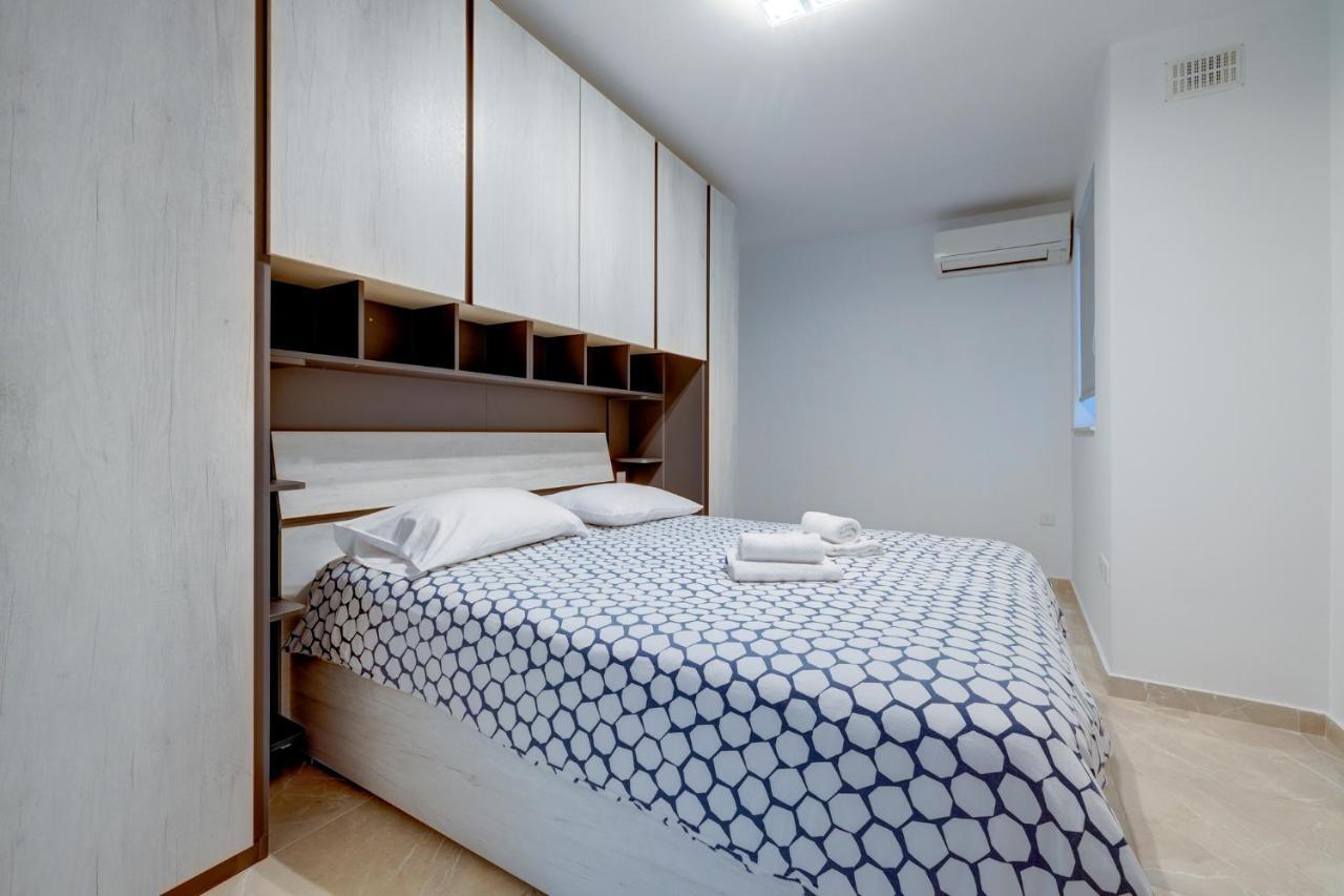 Marvellous 3Br Apartment In Central St Julians St. Julian's Exterior foto