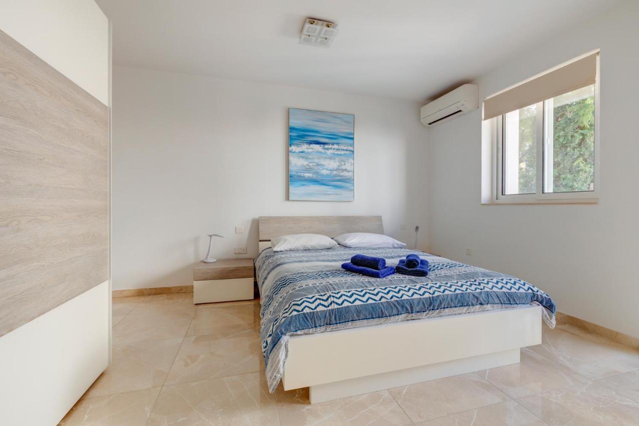 Marvellous 3Br Apartment In Central St Julians St. Julian's Exterior foto